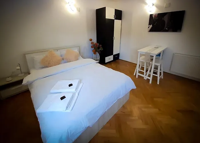 Black &white * Braşov